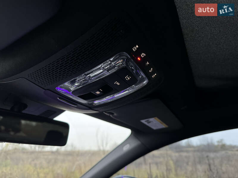 Седан Mercedes-Benz CLA-Class 2019 в Киеве