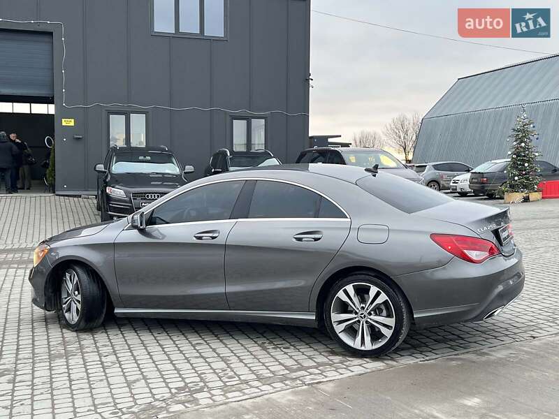 Седан Mercedes-Benz CLA-Class 2018 в Львове