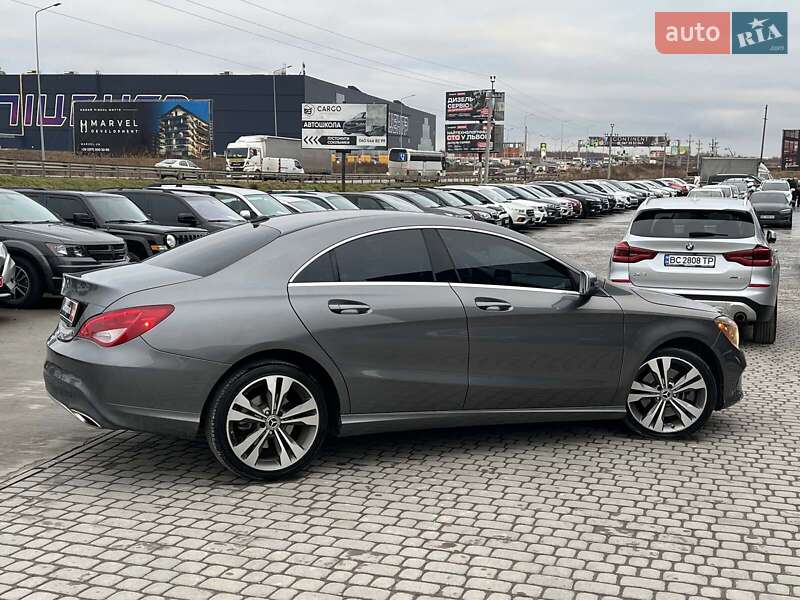 Седан Mercedes-Benz CLA-Class 2018 в Львове