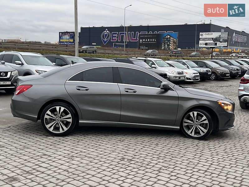 Седан Mercedes-Benz CLA-Class 2018 в Львове