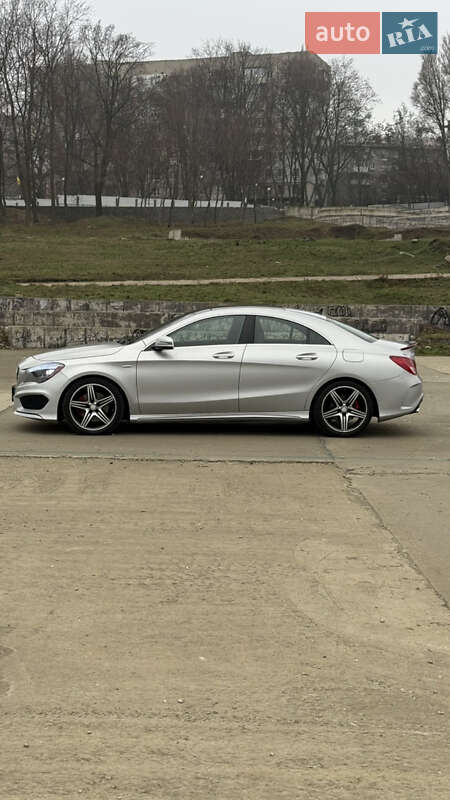 Седан Mercedes-Benz CLA-Class 2015 в Днепре