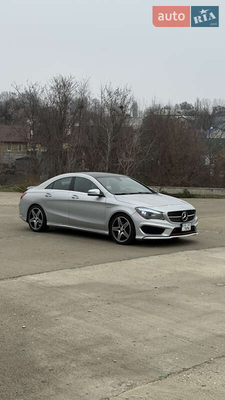 Седан Mercedes-Benz CLA-Class 2015 в Днепре