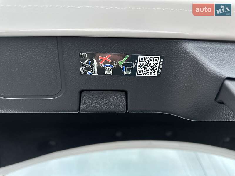 Седан Mercedes-Benz CLA-Class 2025 в Киеве