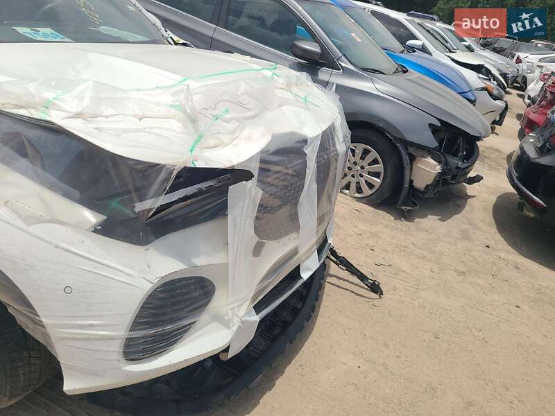 Седан Mercedes-Benz CLA-Class 2025 в Киеве