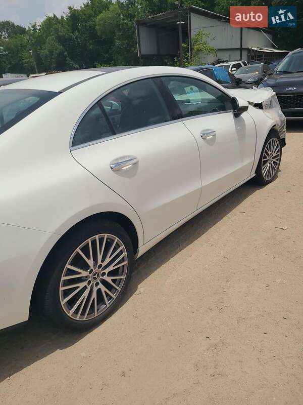 Седан Mercedes-Benz CLA-Class 2025 в Киеве