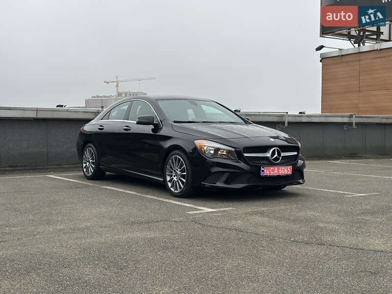Седан Mercedes-Benz CLA-Class 2016 в Киеве