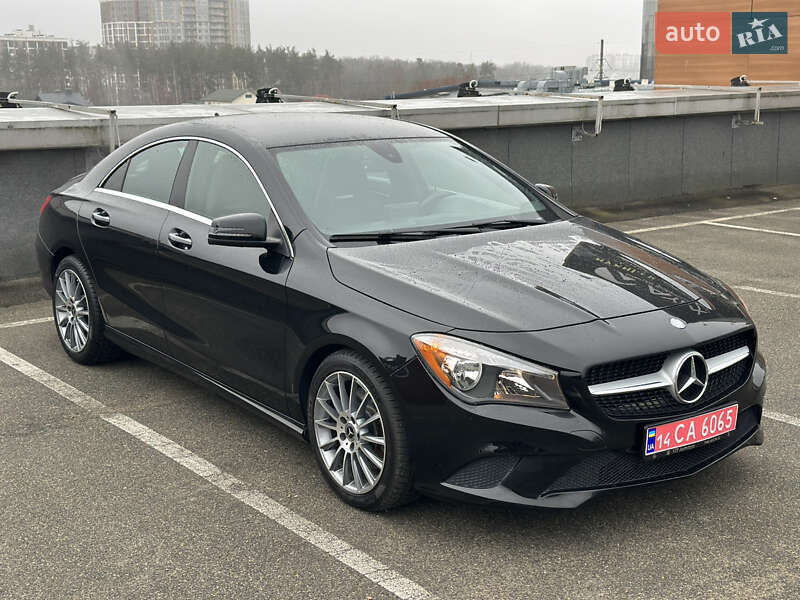 Седан Mercedes-Benz CLA-Class 2016 в Киеве