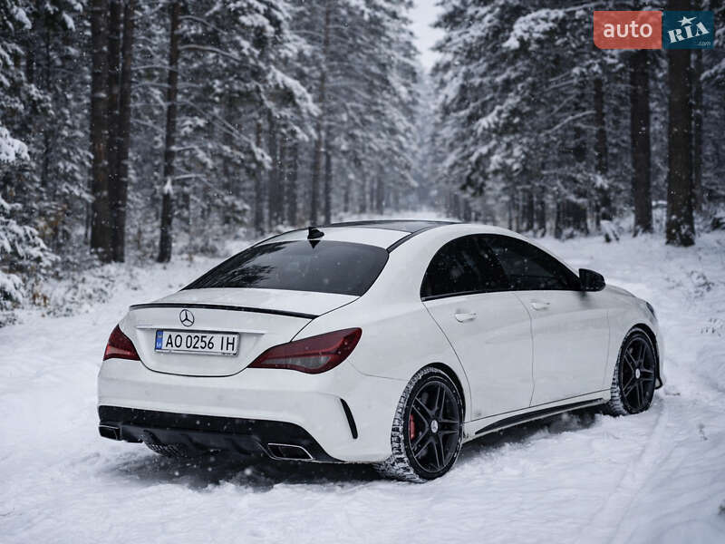 Седан Mercedes-Benz CLA-Class 2014 в Киеве