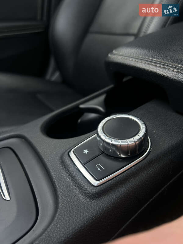 Седан Mercedes-Benz CLA-Class 2015 в Івано-Франківську