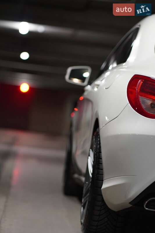 Седан Mercedes-Benz CLA-Class 2015 в Ірпені