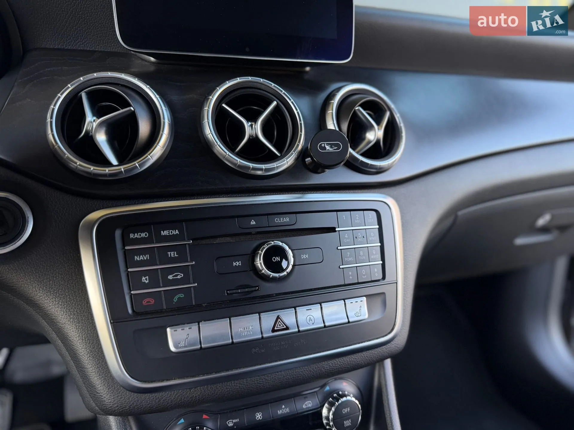 2016 Mercedes-Benz CLA-klasse - мініатюра 60