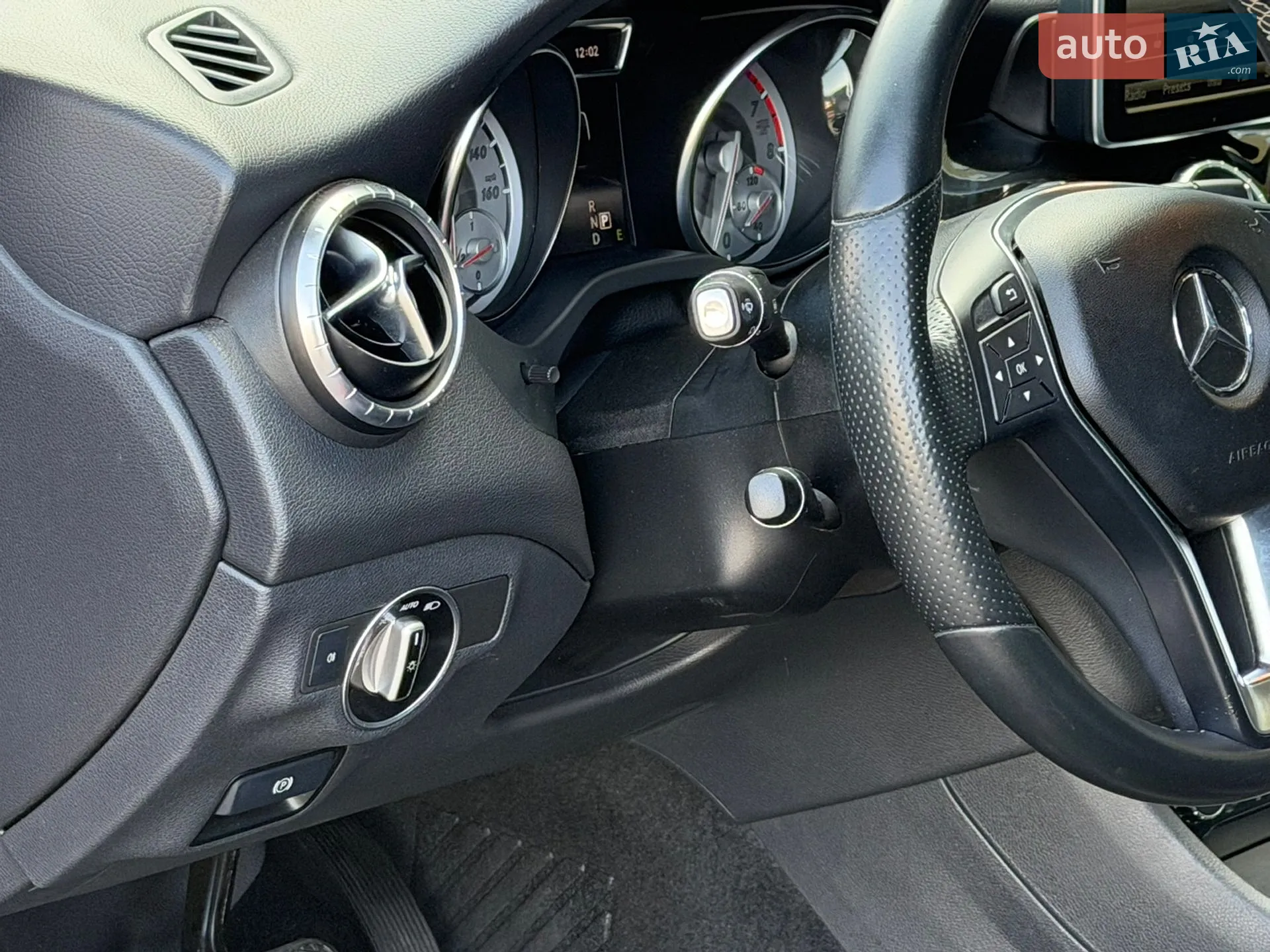 2014 Mercedes-Benz CLA-klasse - мініатюра 21