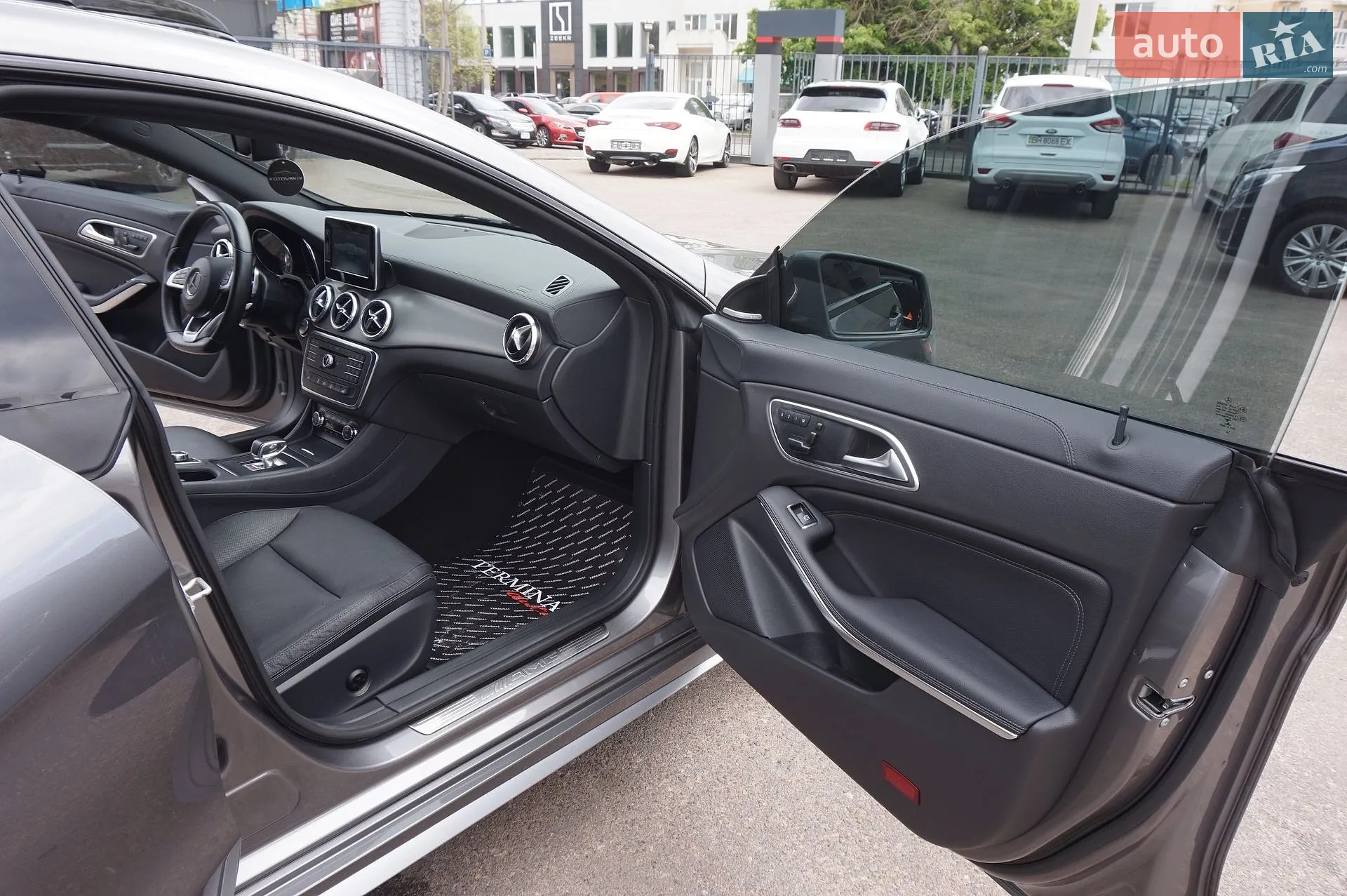 2015 Mercedes-Benz CLA-klasse - мініатюра 31