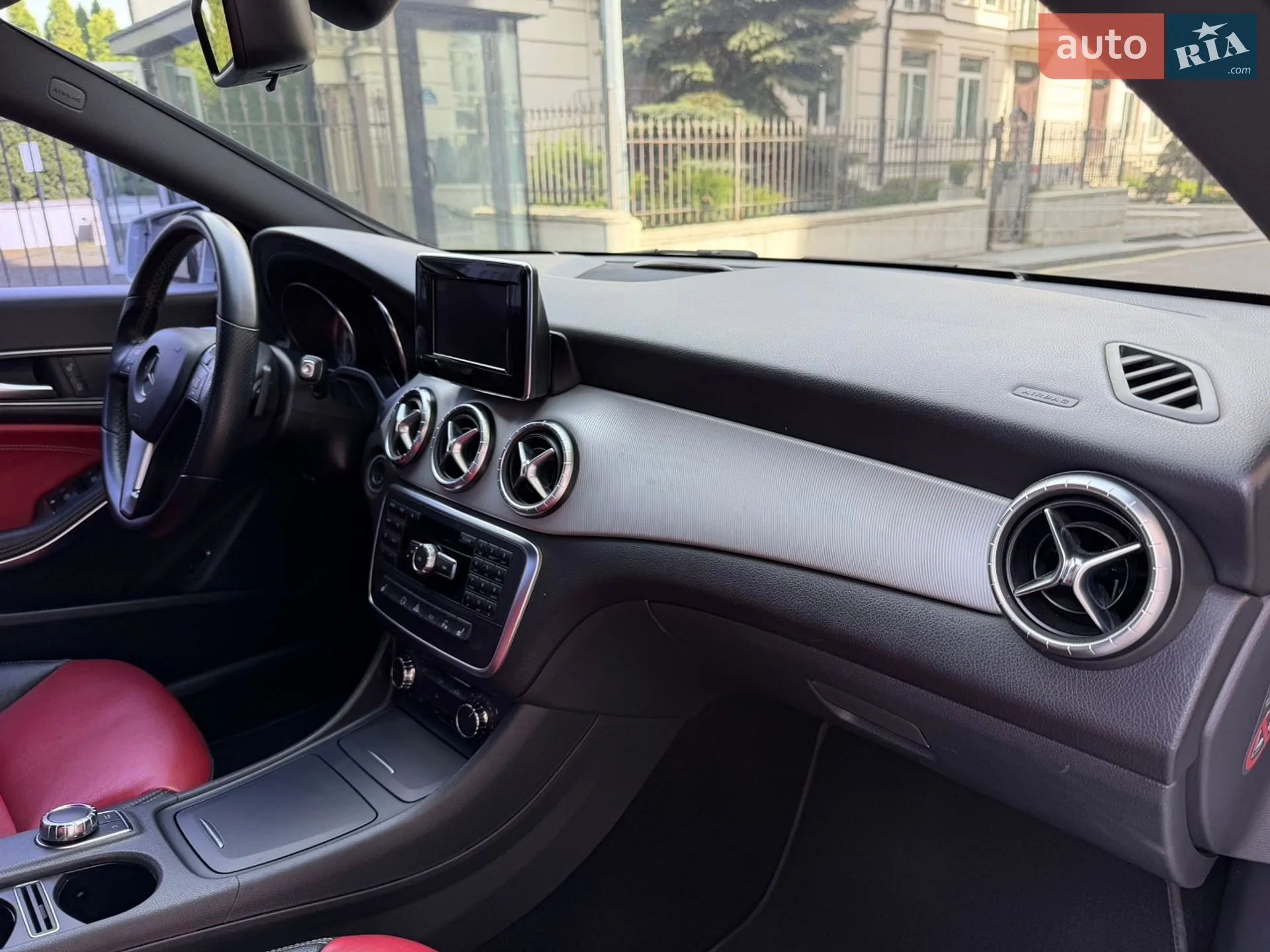 2013 Mercedes-Benz CLA-klasse - мініатюра 29
