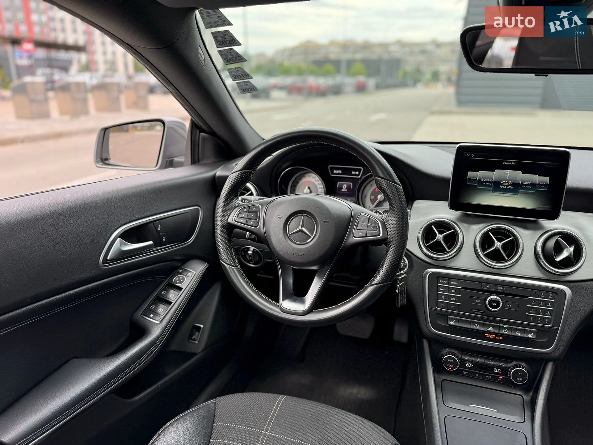 2015 Mercedes-Benz CLA-klasse - мініатюра 25