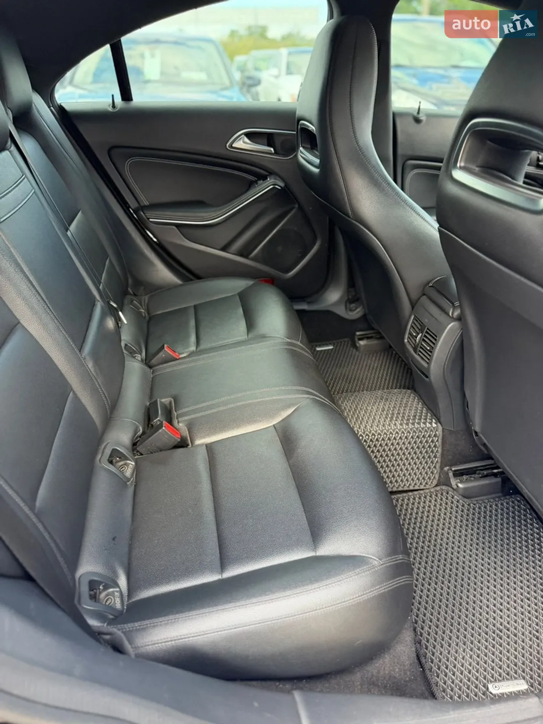 2015 Mercedes-Benz CLA-klasse - мініатюра 32