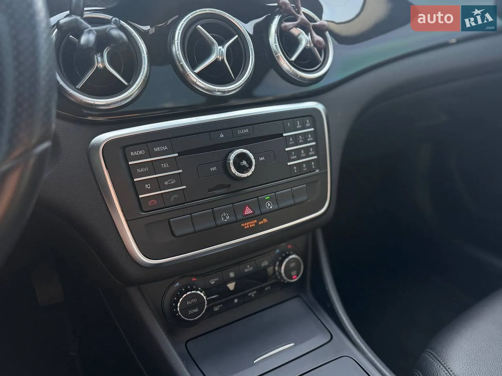 2015 Mercedes-Benz CLA-klasse - мініатюра 15