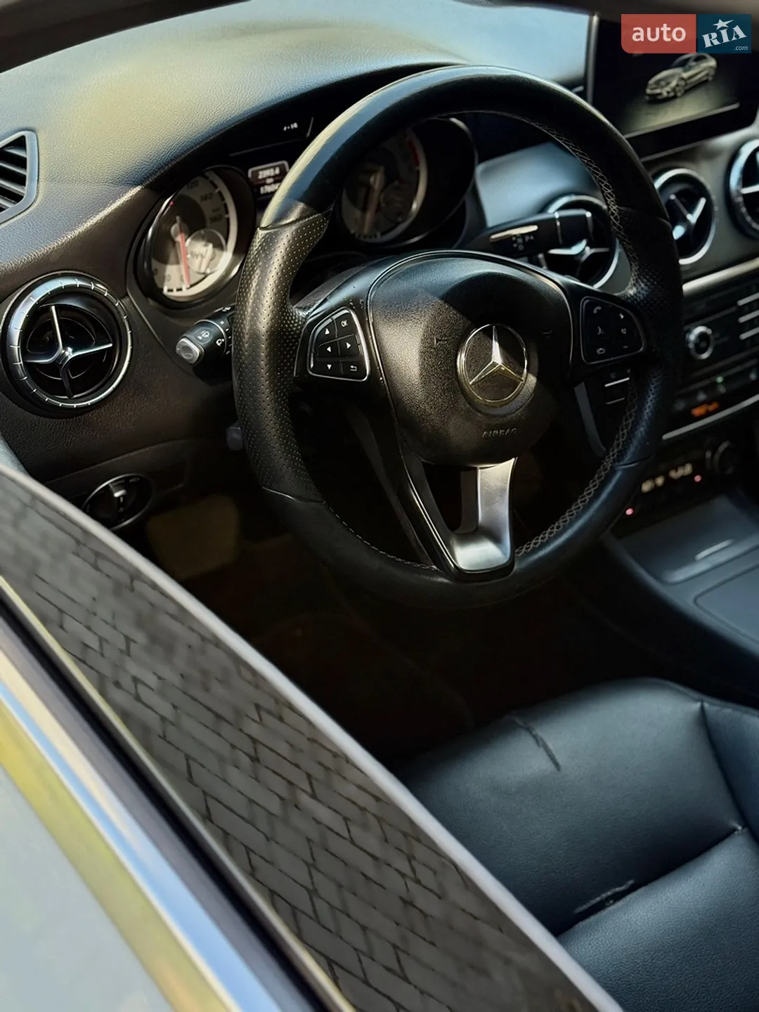 2015 Mercedes-Benz CLA-klasse - мініатюра 40