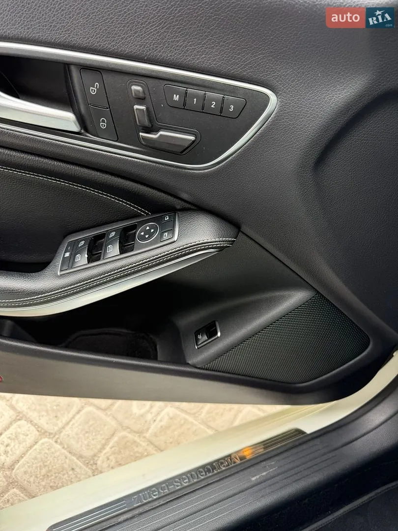 2015 Mercedes-Benz CLA-klasse - мініатюра 30