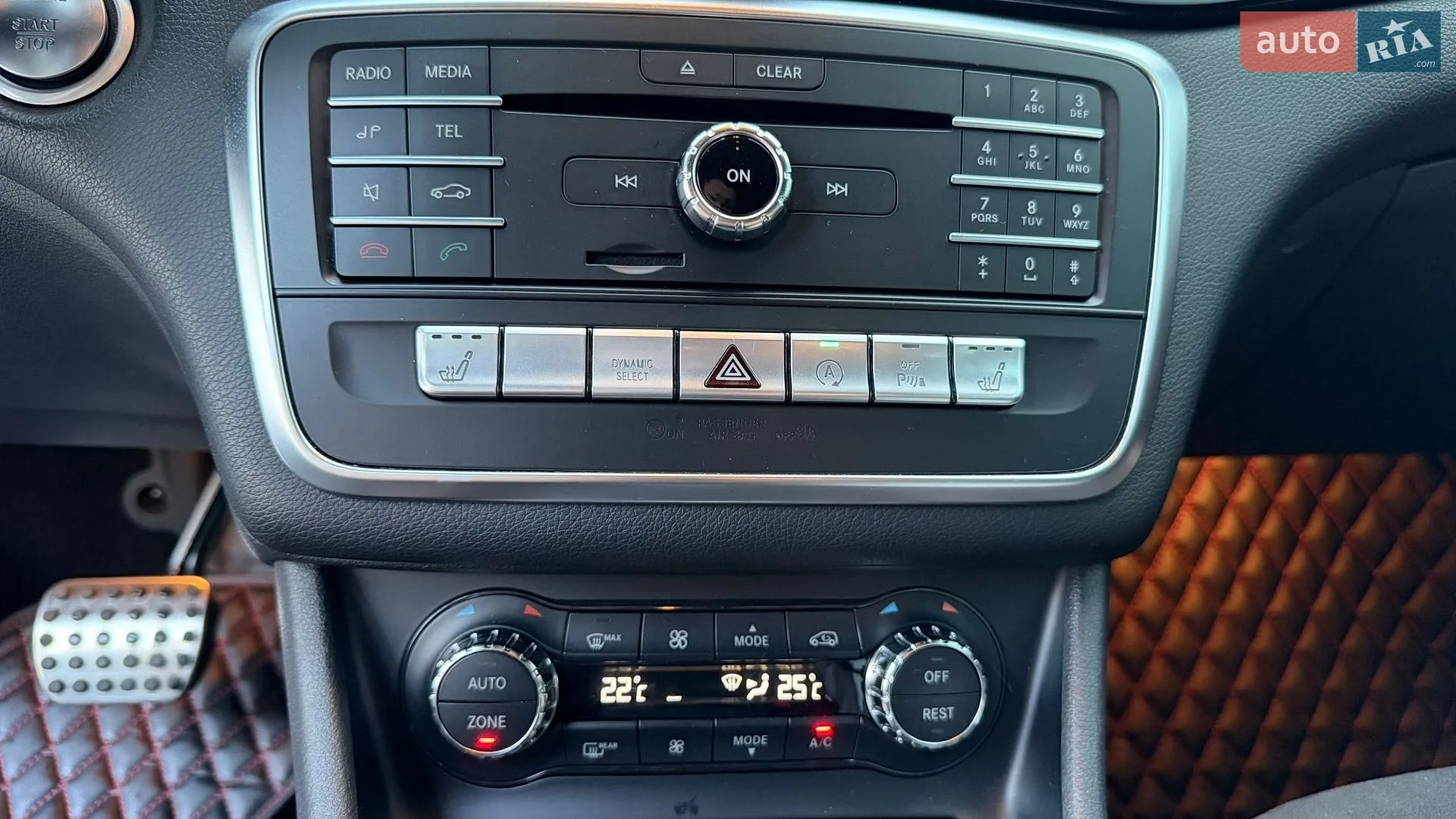 2016 Mercedes-Benz CLA-klasse - мініатюра 27