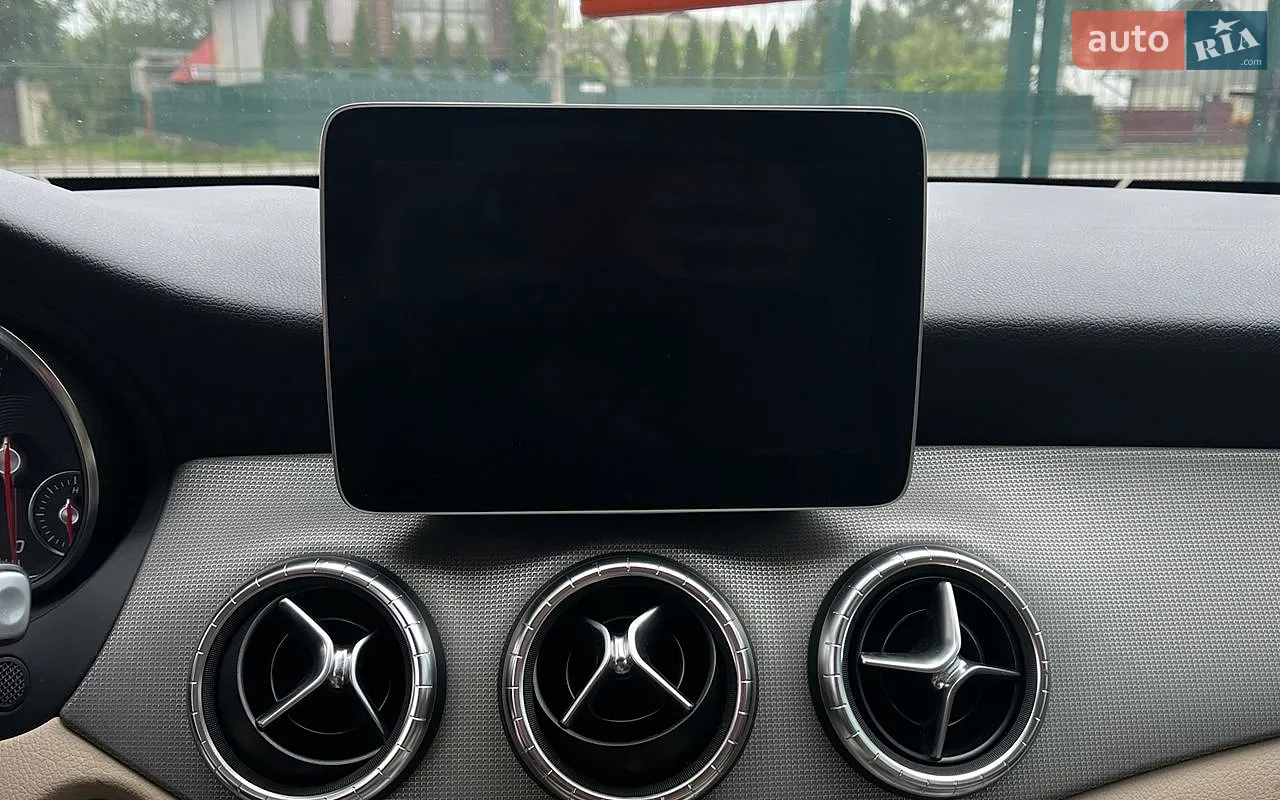 2018 Mercedes-Benz CLA-klasse - мініатюра 11