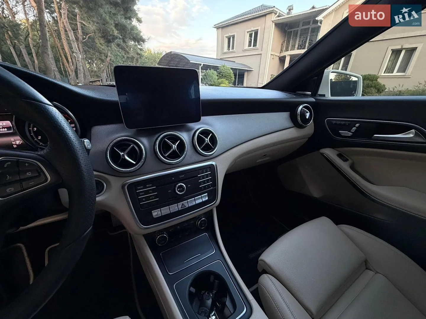 2017 Mercedes-Benz CLA-klasse - мініатюра 34