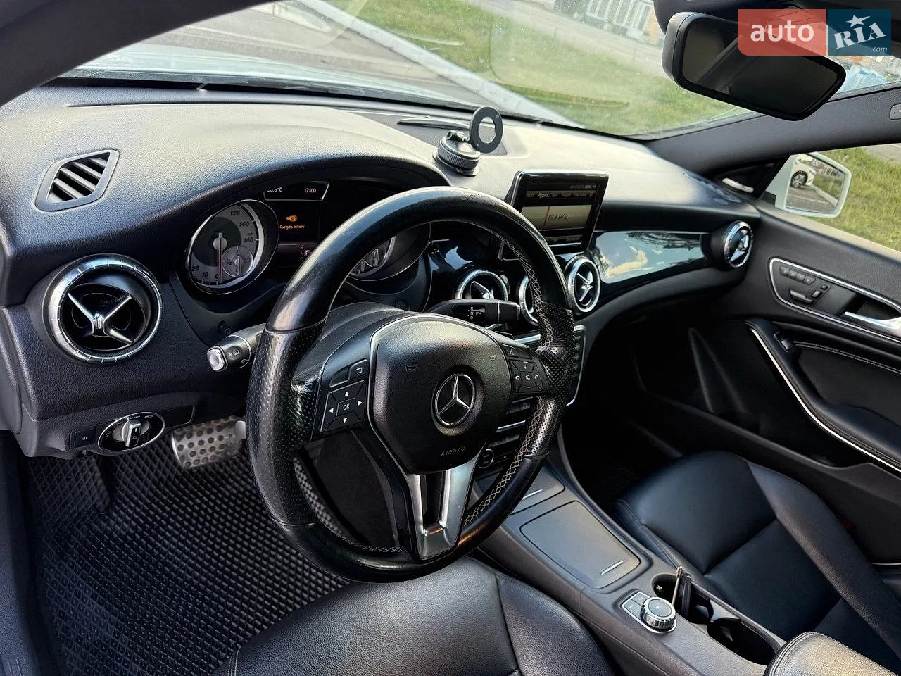 2013 Mercedes-Benz CLA-klasse - мініатюра 12