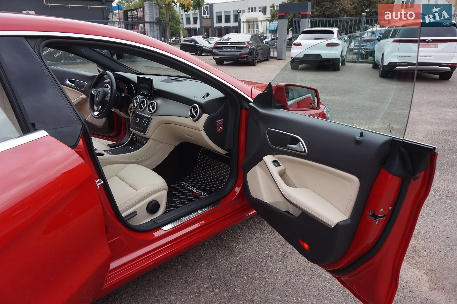 2015 Mercedes-Benz CLA-klasse - мініатюра 32