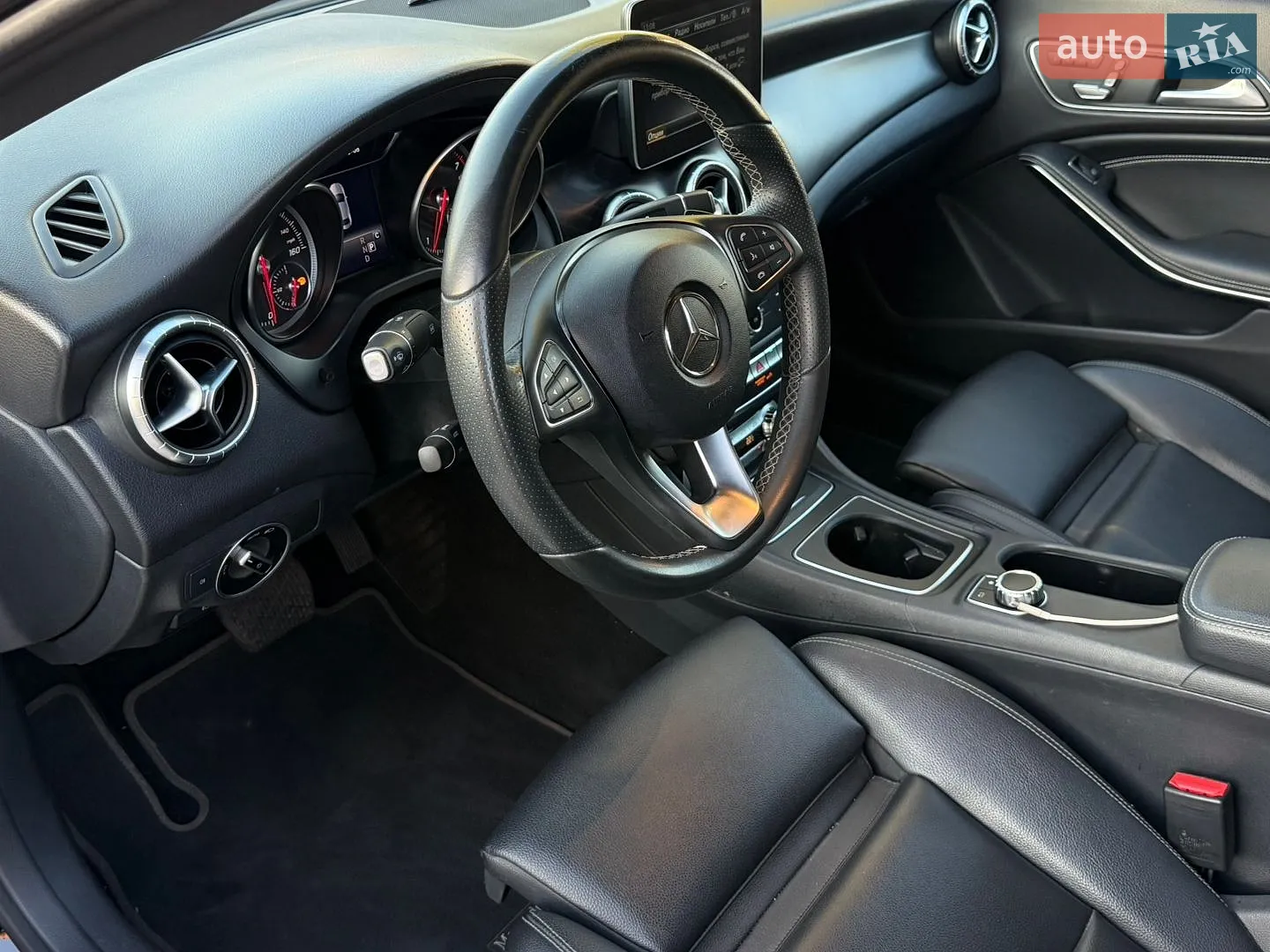 2017 Mercedes-Benz CLA-klasse - мініатюра 15