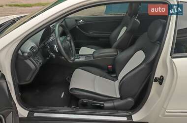 Купе Mercedes-Benz CLC-Class 2009 в 