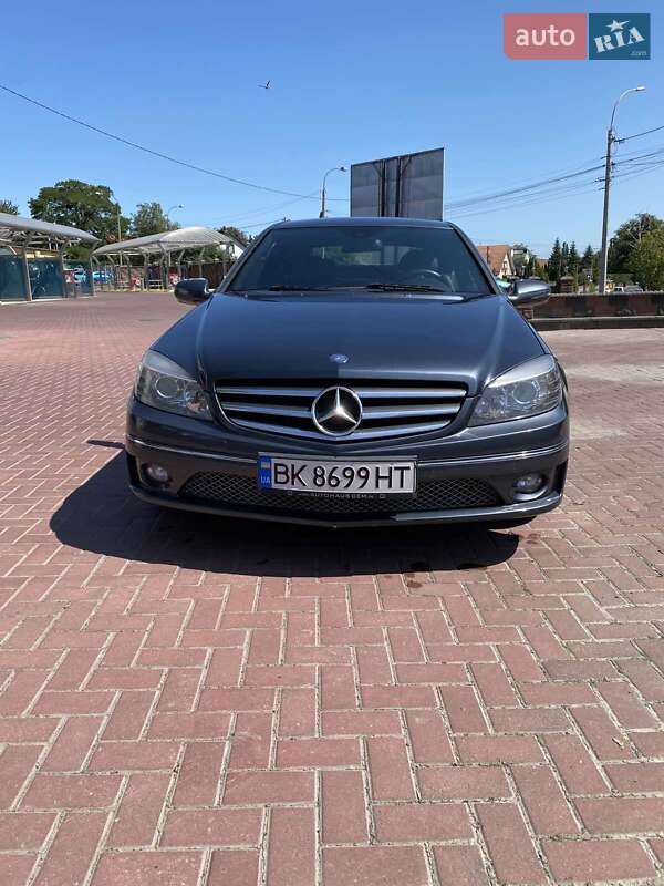 Купе Mercedes-Benz CLC-Class 2008 в Ровно