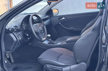 Купе Mercedes-Benz CLC-Class 2009 в 