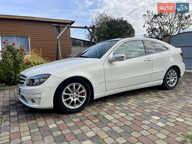 Купе Mercedes-Benz CLC-Class 2008 в Луцке