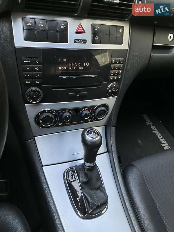 Купе Mercedes-Benz CLC-Class 2009 в Киеве