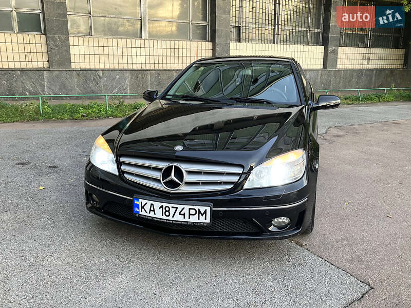 Купе Mercedes-Benz CLC-Class 2009 в Киеве