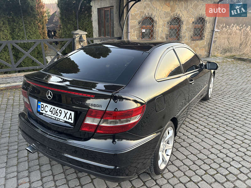 Купе Mercedes-Benz CLC-Class 2009 в Дрогобыче