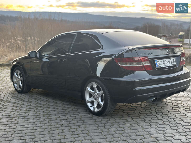 Купе Mercedes-Benz CLC-Class 2009 в Дрогобыче