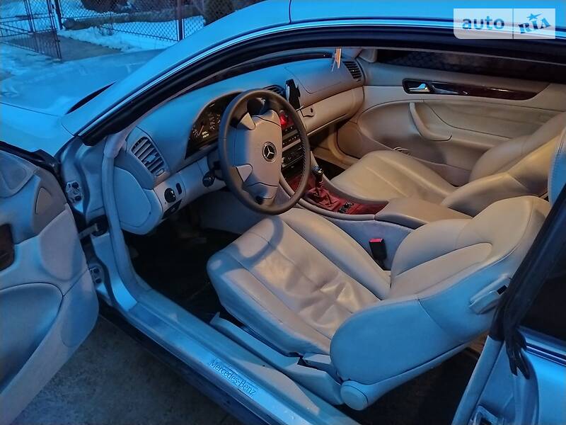 Купе Mercedes-Benz CLK-Class 1998 в Великому Березному