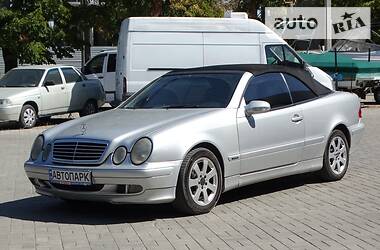 Кабриолет Mercedes-Benz CLK-Class 2000 в Днепре