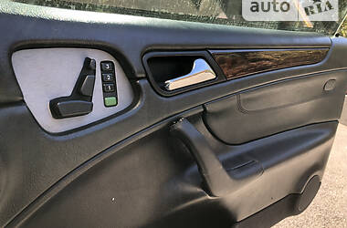 Купе Mercedes-Benz CLK-Class 1998 в 