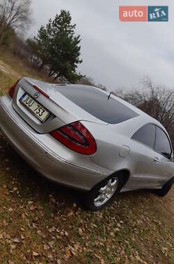 Купе Mercedes-Benz CLK-Class 2002 в 
