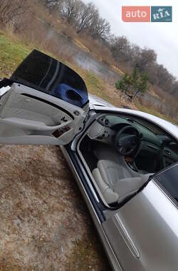 Купе Mercedes-Benz CLK-Class 2002 в 