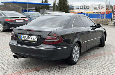 Купе Mercedes-Benz CLK-Class 2002 в 