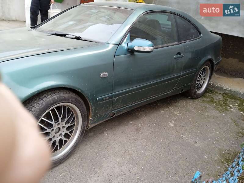 Купе Mercedes-Benz CLK-Class 2000 в Ровно