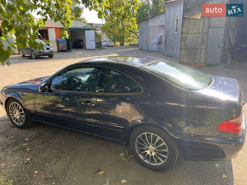 Купе Mercedes-Benz CLK-Class 2001 в Києві