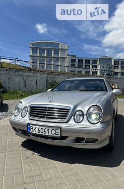 Купе Mercedes-Benz CLK-Class 2001 в Львове