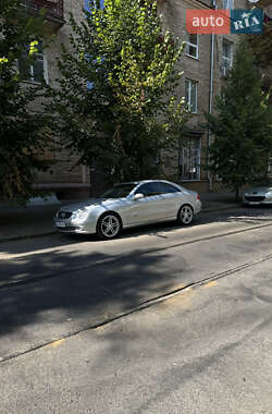 Купе Mercedes-Benz CLK-Class 2002 в 