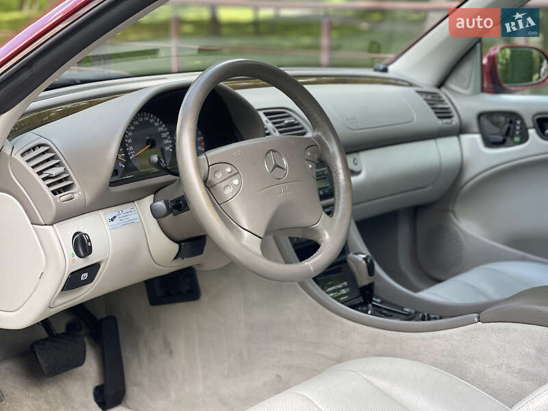 Кабриолет Mercedes-Benz CLK-Class 2002 в Киеве