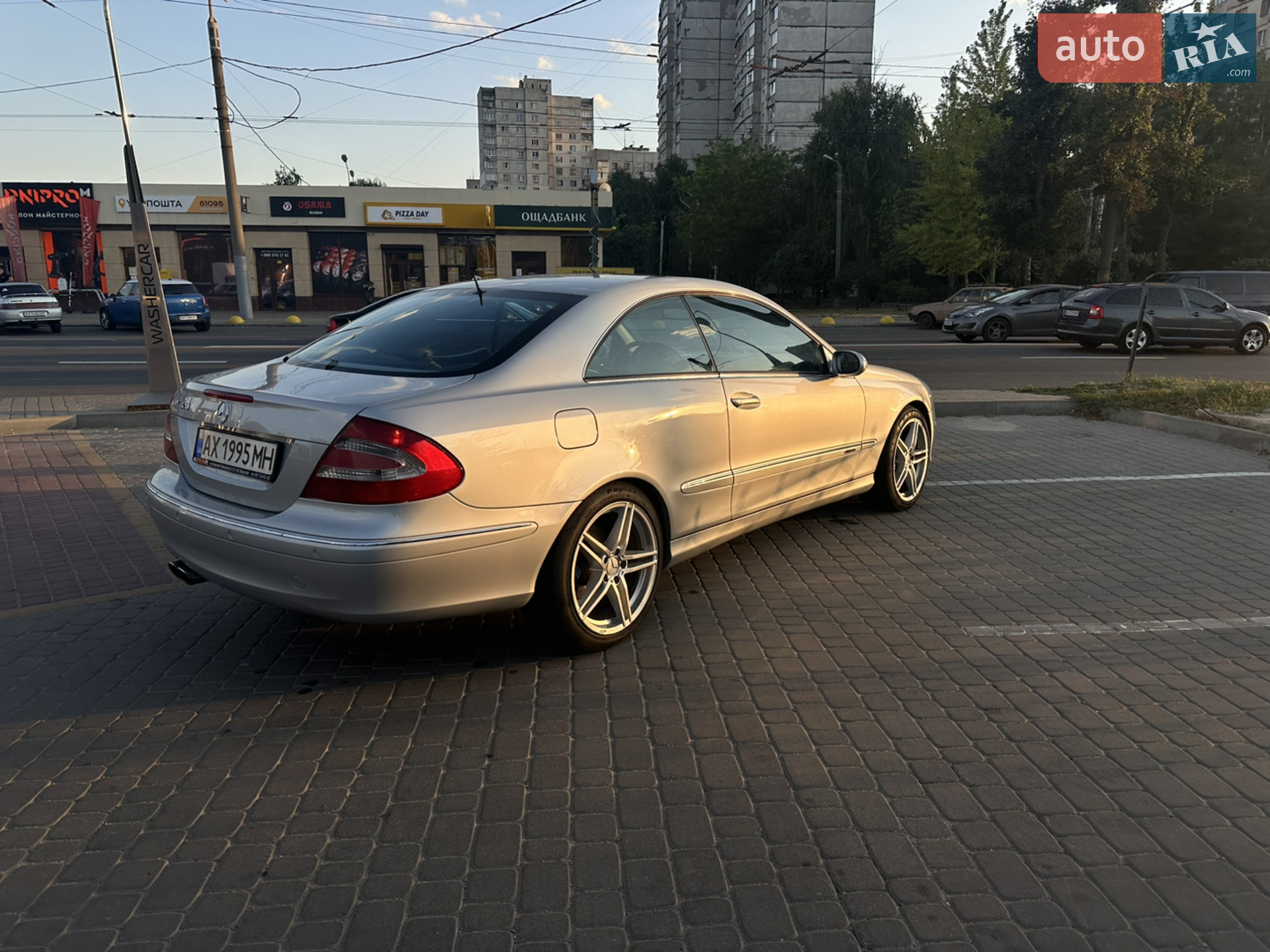 Mercedes-Benz CLK-Class 2002