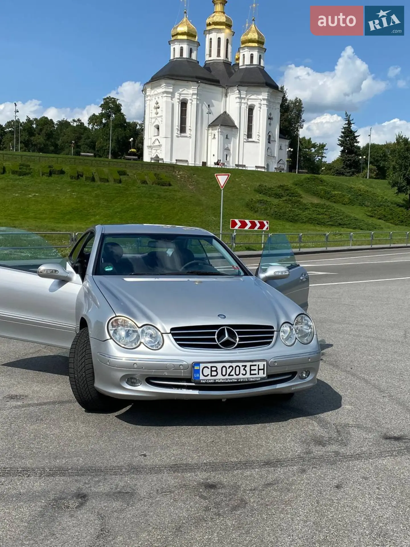 Mercedes-Benz CLK-Class 2004